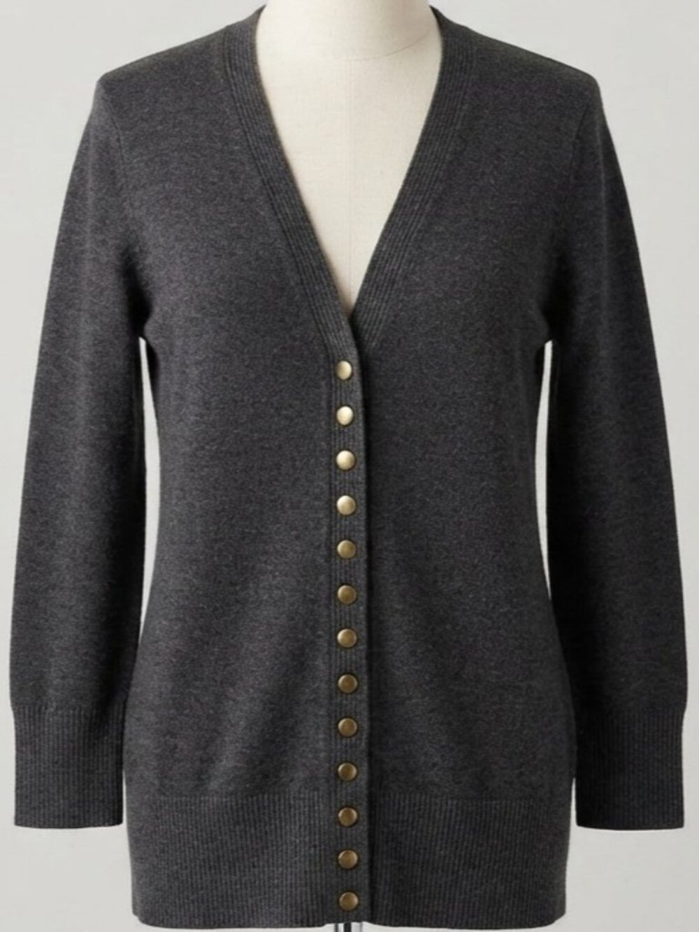 Zenana Women's Gray Long-Sleeve V-Neck Snap-Up Cardigan Sweater Size XL (C2024)